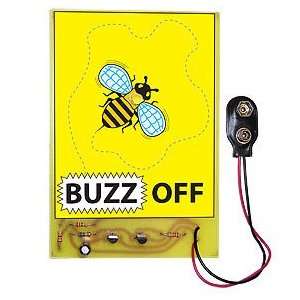  K 6937 BUZZ OFF KIT Toys & Games