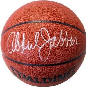  Kareem Abdul Jabbar Signed Basketball   Autographed 