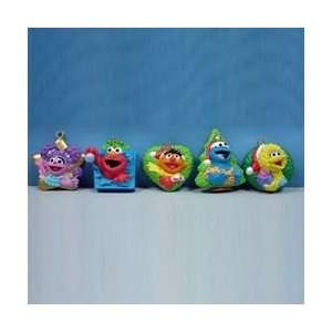  6 Sesame Street Characters Miniature 5 Piece Christmas 