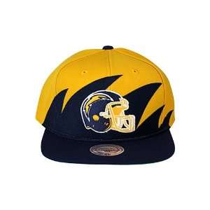  Mitchell & Ness San Diego Chargers Sharktooth Snapback Hat 