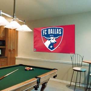 World Cup FC Dallas 3 x 5 Red Flag 