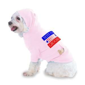 com VOTE FOR GROOMER Hooded (Hoody) T Shirt with pocket for your Dog 