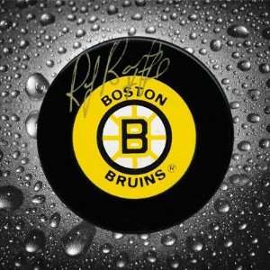  Ray Bourque Autographed Puck   Autographed NHL Pucks 