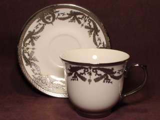 Silver Trimed Antique Design Fine Porcelain China Coffee/Tea Set 