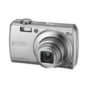   Camera With 5x Optical Zoom, 2.7 LCD And Wide Dynamic Range Camera