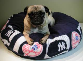 New York Yankees Dog Bed 30 Round Pet Pillow Pug Size  