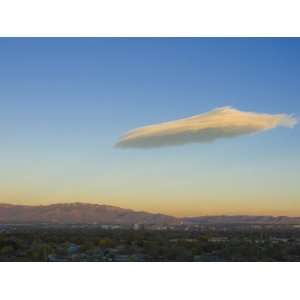 USA, New Mexico, Albuquerque, Skyline, Sandia Mountains and Lenticular 