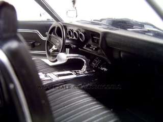 1970 CHEVROLET CHEVELLE SS 454 SILVER 118 MODEL CAR  