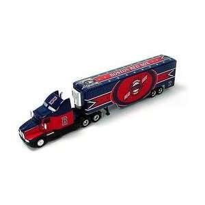   Boston Red Sox 2006 164 Scale Throwback Tractor