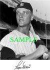 ROGER MARIS (1934 85) PHOTO w/ SIGNATURE  