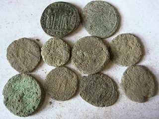 10 Uncleaned Roman Coins   Lot F 10  