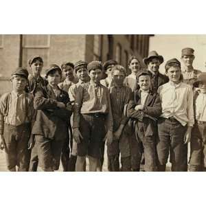   boys in the Wellingham Cotton Mills, Macon, Ga. Location Macon, Home