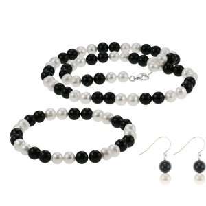 Sterling Silver 7 8mm Freshwater Cultured Pearl and Black Onyx 3 Piece 