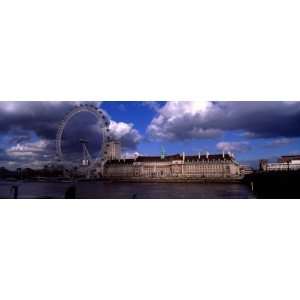  Ferris Wheel at the Waterfront, London, England, United 