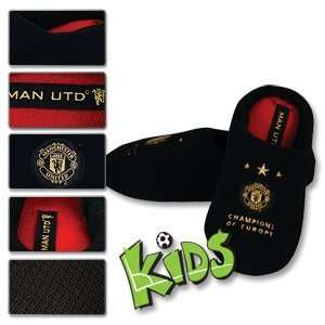 Man Utd C/L Mule Slippers   Black   Boys