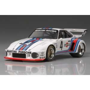  Tamiya 1/24 Porsche 935 Martini  Toys & Games