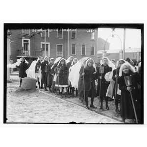  Bernadettes in procession