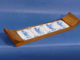 e061 Vintage Oak Tray with 4 Delft Blue TILES  