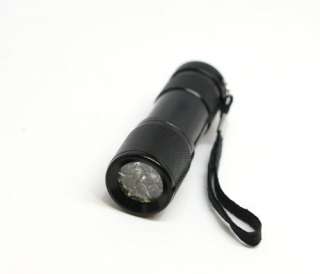 12 super bright LEDs in a heavy duty, compact flashlight. Light your 