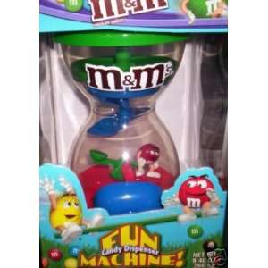  M & Ms Fun Candy Dispenser/Seesaw 