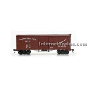  Roundhouse HO Scale Ready to Run 36 Old Time Wood Boxcar 