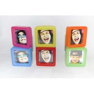  Mini Magnet Frames One Set of 6 Colors (1 Set) Everything 