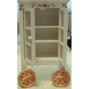  Muffy Vanderbears Pie Cupboard & Pies 
