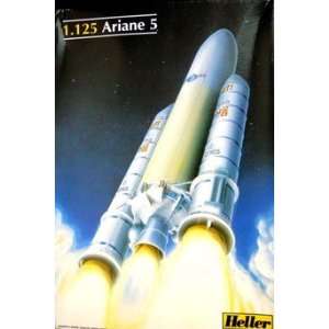  HELLER   1/125 Ariane V5 Launch Rocket (Plastic Models 