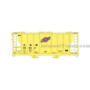   2600 Covered Hopper   Chicago & North Western Zito #1 Toys & Games