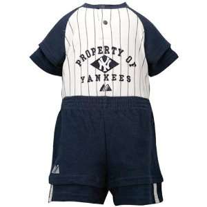  Majestic New York Yankees Infant Navy Blue Bodysuit 