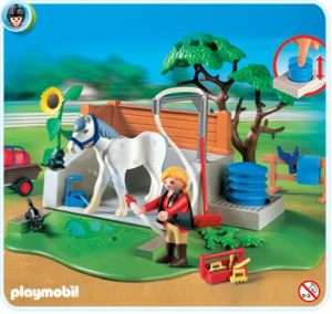 Playmobil Horse Washing Station Play Set 4193 NEW NIB  
