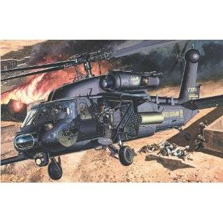  Hasegawa 1/72 UH 60A Black Hawk Toys & Games