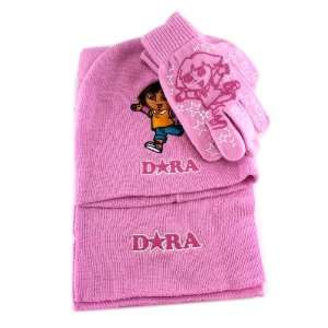   3pc Cold Wear   Girls Scarf and Gloves  Toys & Games  
