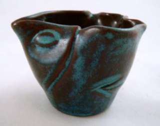 Mid Century Lorenzen Modern Abstract Arrow Pottery Jar  