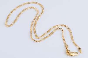 Fashion 18K Gold GF thick Figaro chain necklace yellow gold 2mm  