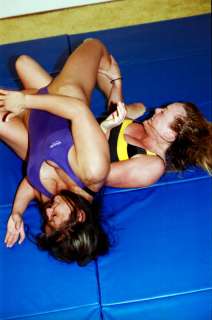 PP156  Girl vs. Girl Mat Action   Lisa Cynkin vs Quiche  