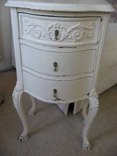   Vintage FRENCH NIGHTSTAND Drawers Curvy Legs Bow Front DETAILS  