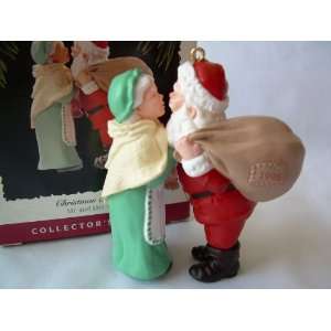  1995 Hallmark Ornament Mr. And Mrs. Claus Christmas Eve 
