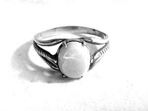 Vintage 1960s 70s Sterling & White Opal RING Size 15 16  