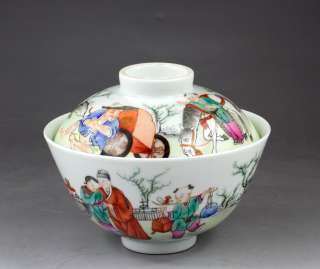 BEAUTIFUL Famille Rose PORCELAIN Covered Tea Bowl  