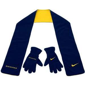   Wolverines Navy Blue Fleece Scarf & Glove Set
