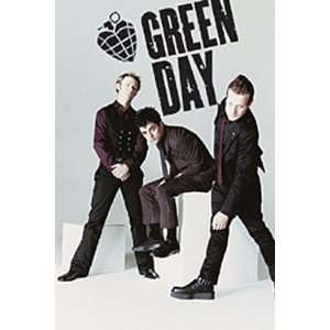  GREEN DAY GROUP   GREEN DAY AMERICAN IDIOT POSTER WHITE 