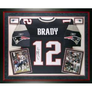 Signed Tom Brady Jersey   Authentic 