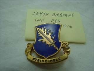   Airborne Infantry Regiment Pin Crest DI DUI ,STRIKE HOLD  