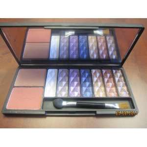  7 Color Eyeshadow @ 2 Color Blusher M101 Beauty
