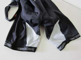 Assos F1.Mille cycling bib shorts (black) size Large L Made in Europe 