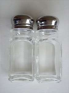 Clear Glass Kitchen Salt & Pepper Shakers Mushroom Cap  