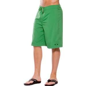   Classic Mens Boardshort Casual Wear Pants   Atomic Green / Size 40