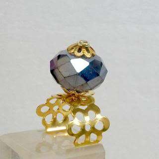   ring goldtone lacy humongous purple AB crystal adjustable NWOT  