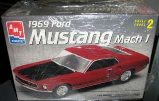 1969 Ford Mustang Mach 1 ERTL 1/25 Model Kit  